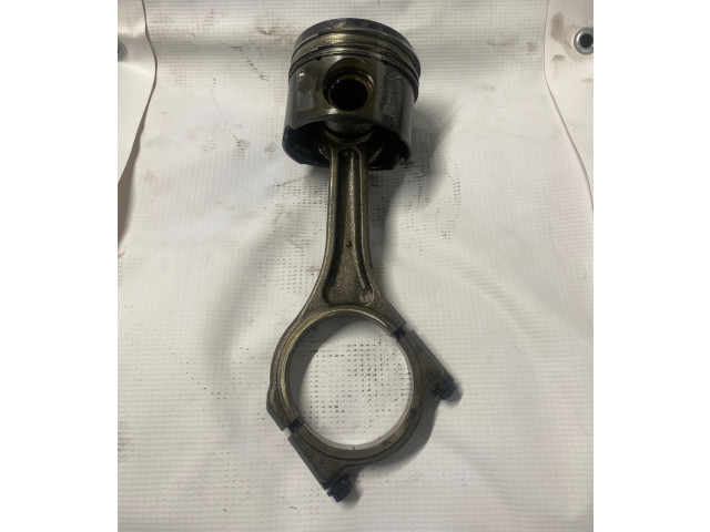 Поршень с шатуном H268X Land Rover Range Rover Sport L494