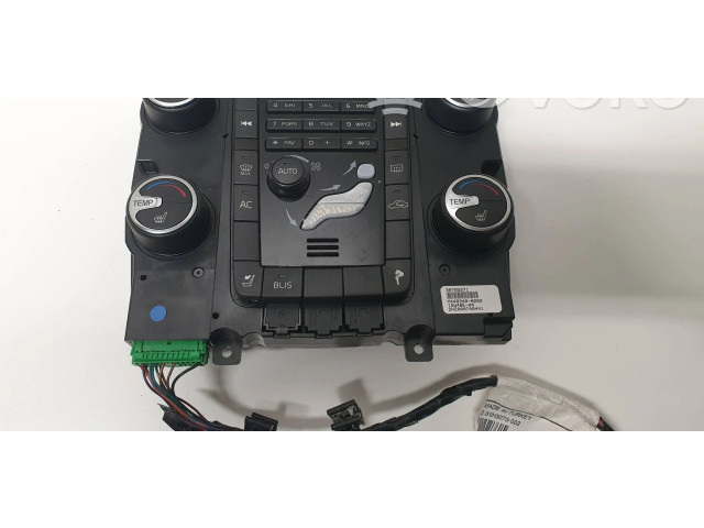 Блок управления климат-контролем 30795271, SN2000748441   Volvo V70