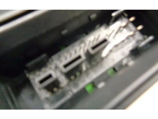 Přístrojová deska Volkswagen Caddy 2010 1T0920854C