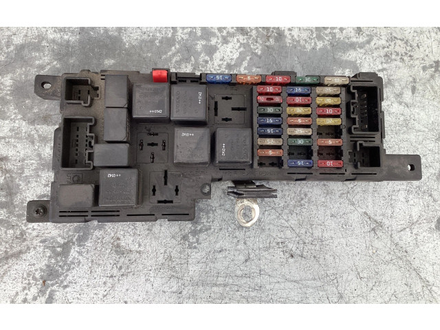 Блок предохранителей  518323324   Volvo V70    