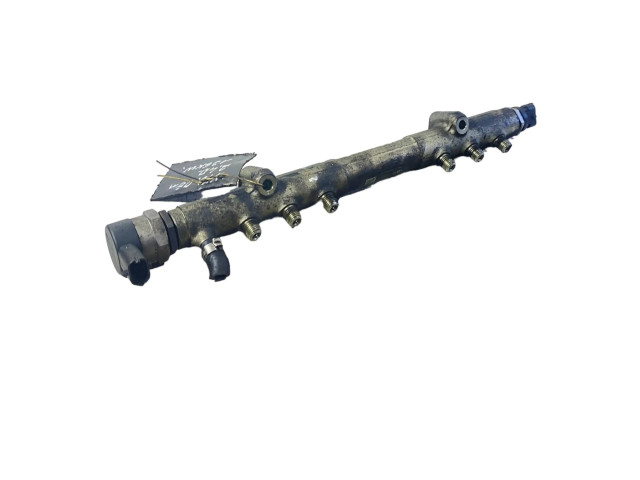 Топливная рампа 8699179, 005182L2 Volvo V70