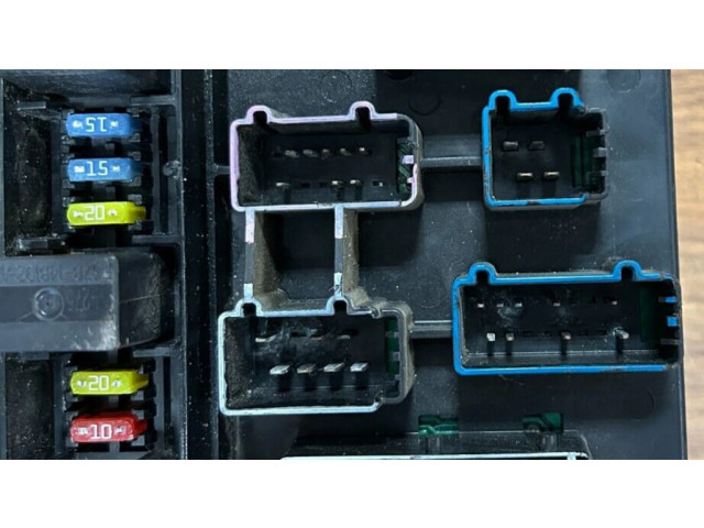 Блок предохранителей  5L3T14A067AA   Ford F150    