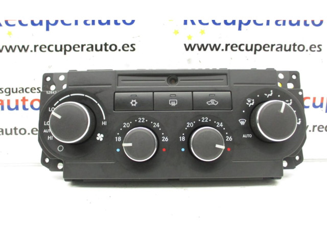 Блок управления климат-контролем P55111011AI Jeep Grand Cherokee (WK)