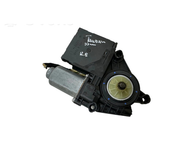 Передний двигатель механизма для подъема окон