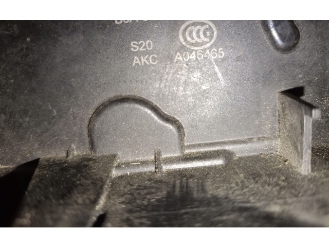 Замок багажника     Volkswagen Golf VII 2013 - 2019 года