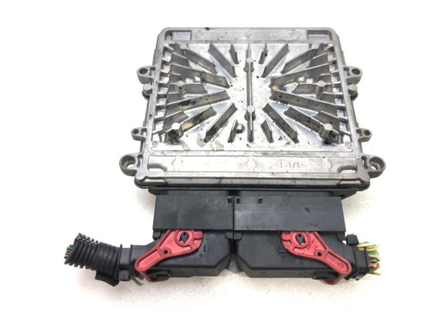 Блок управления двигателем Блок управления Volvo S60