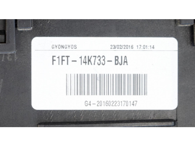 Блок предохранителей  AV6T14A067AD, F1FT14K733BJA   Ford Focus    