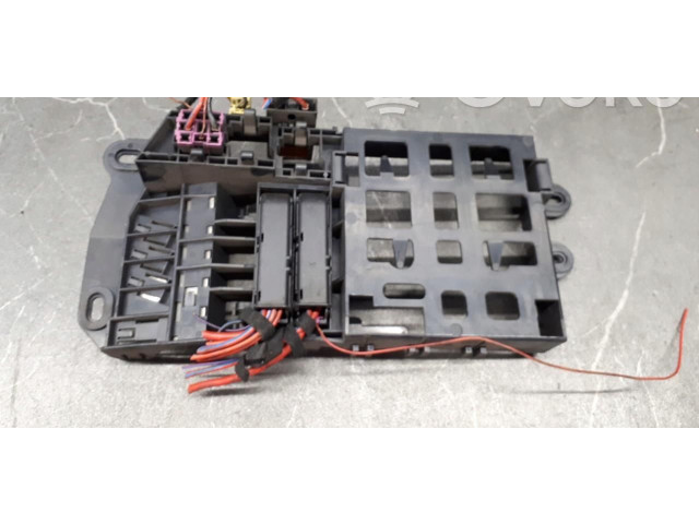 Блок предохранителей 4f0971845 Audi A6 S6 C6 4F