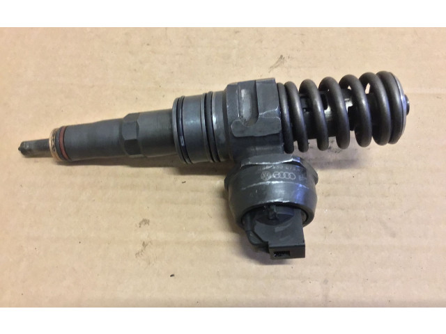 Форсунка 038130073BP Skoda Fabia Mk2 (5J)