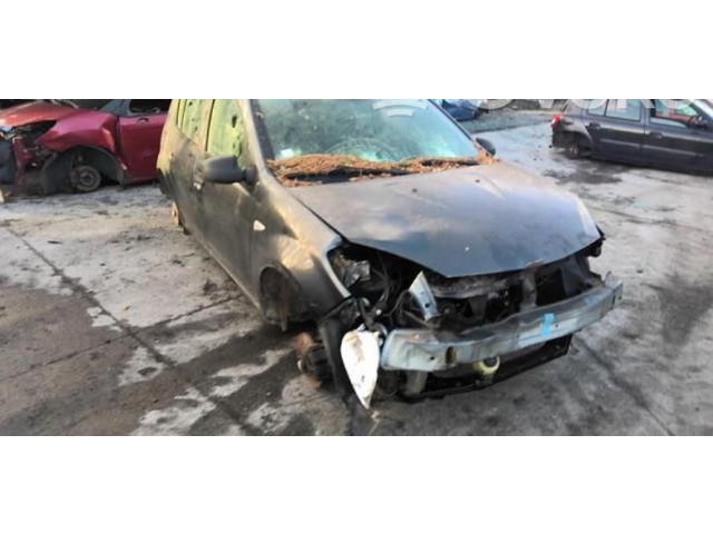 Вентилятор радиатора     214817807R    Dacia Sandero 