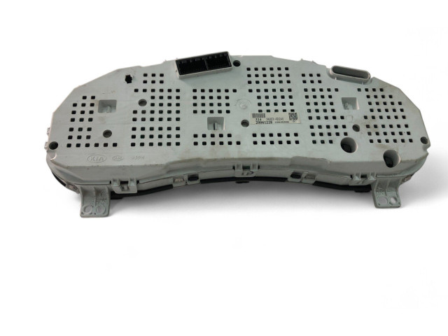 Přístrojová deska KIA Carnival 2008 940034D240