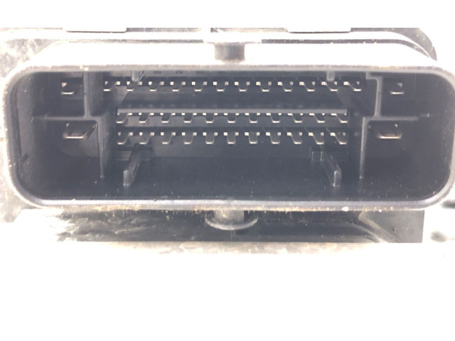 Блок АБС 5Q0614517EQ Skoda Octavia Mk3 (5E) 2013 - 2019 года