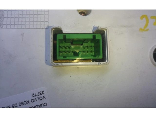 Панель приборов 13612936   Volvo XC90       