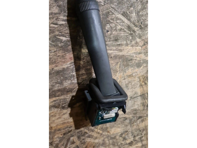 Ручка стеклоочистителей Volvo S80