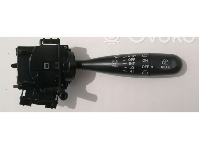 Ручка стеклоочистителей Toyota Yaris