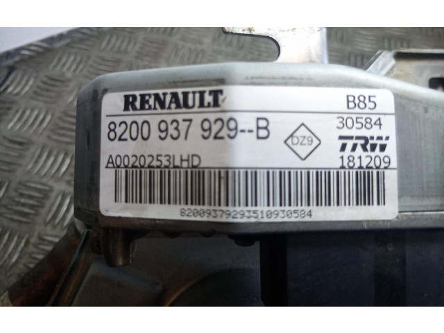 Руль Renault Clio III  2005 - 2012 года 8200937929B      