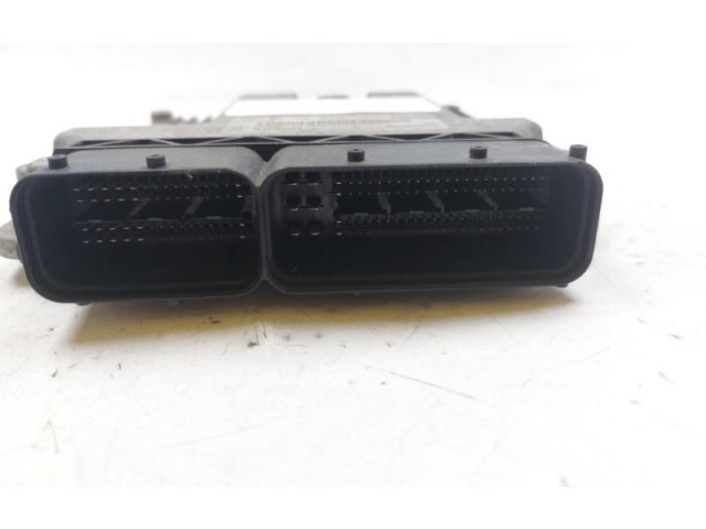 Блок управления двигателя 0281017587, 0281017587   Opel Meriva B