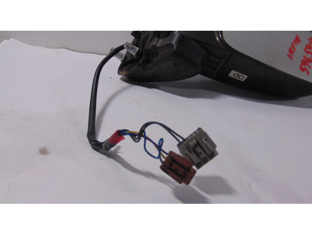 Зеркало электрическое правое Infiniti QX4 1996-2002 года