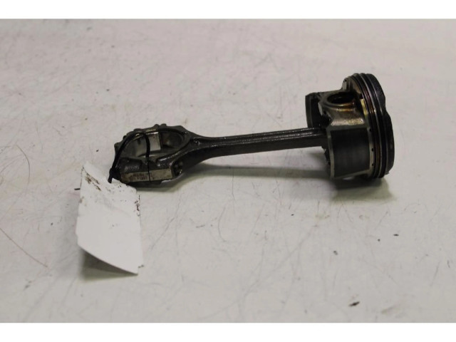 Поршень с шатуном B3LA Hyundai i10 для Другое двигателя 1.0