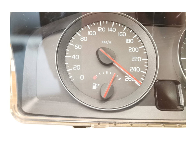 Панель приборов 30765310, 36000197 Volvo C30