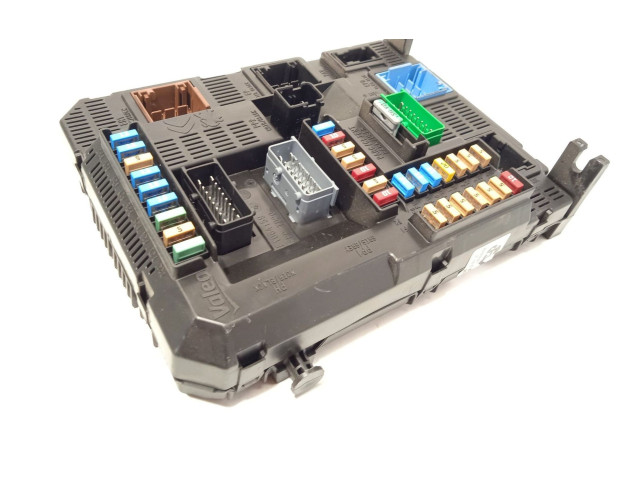 Модуль управления BSM 9819850080, 1663368780 Peugeot 2008 I для двигателя HMR (EB2FA)