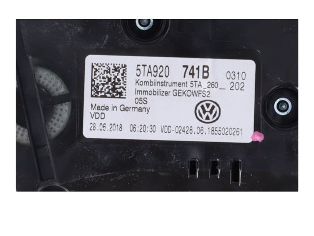 Панель приборов 5TA920741B   Volkswagen Touran II       