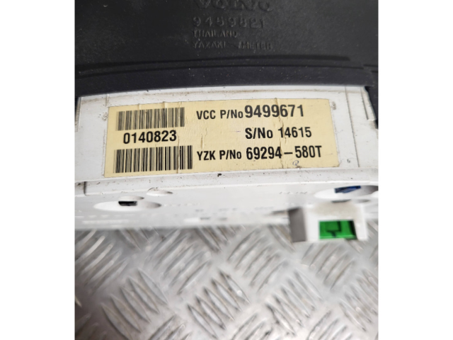 Панель приборов 9499671, 9499671   Volvo S80       