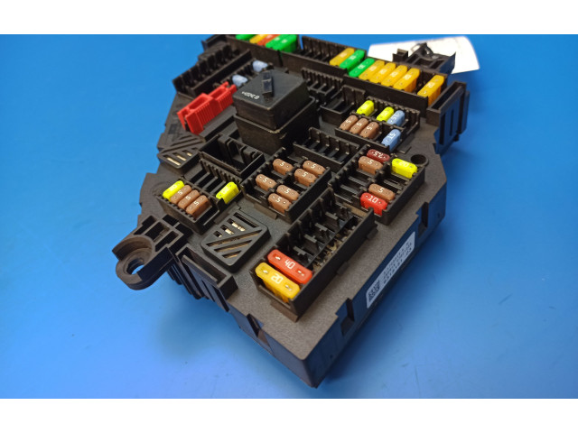 Блок предохранителей 9315151, 931515103   BMW X4 F26    