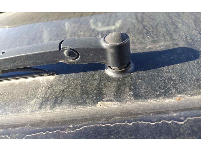 Моторчик заднего дворника DLB500014 Land Rover Range Rover Sport L320