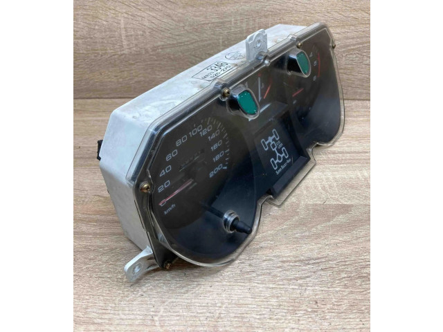 Přístrojová deska  Mitsubishi Pajero 1991 MR233346, 526270  