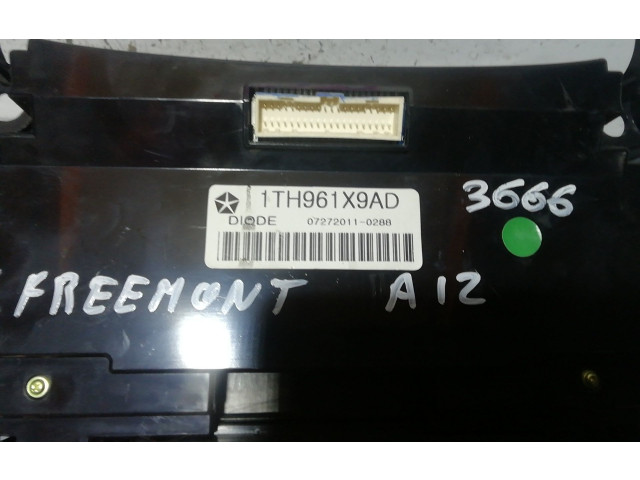 Модуль блока управления кондиционером 1TH961X9AD   Fiat Freemont