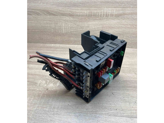 Блок предохранителей 0740444352E Skoda Octavia Mk2 (1Z)