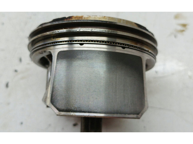 Píst MPI Seat Ibiza IV (6J,6P)