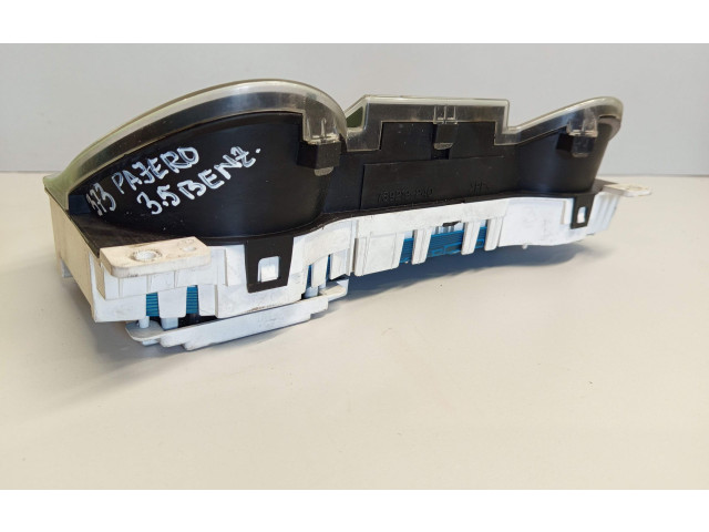 Přístrojová deska Mitsubishi Pajero 2001 769313790, MR402530