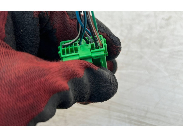 Зеркало электрическое        Volvo XC60  2014 - 2016 года   