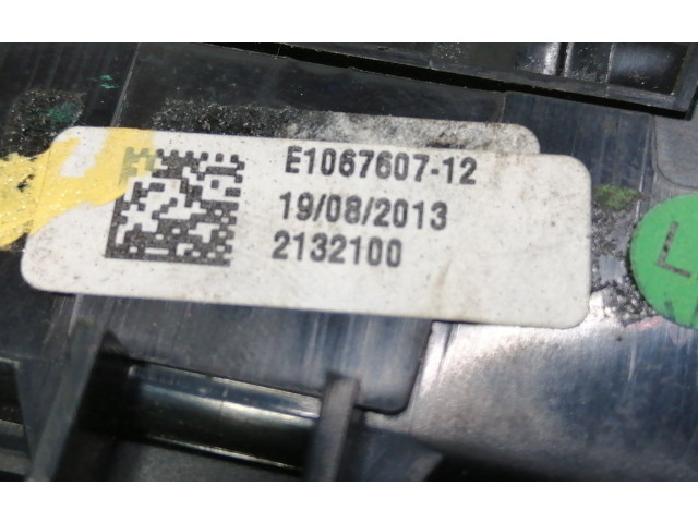 Модуль блока управления кондиционером AV1T18C612, E106760712   Ford B-MAX