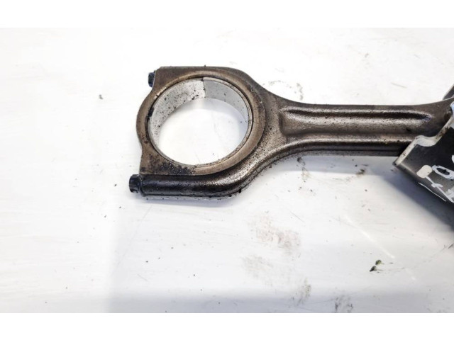 Поршень с шатуном Citroen Xsara Picasso