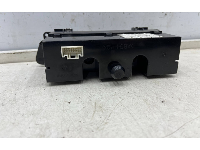 Дисплей 69137865 Mitsubishi Colt