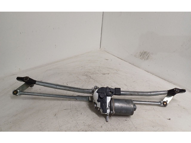 Моторчик дворников     Mitsubishi Space Star