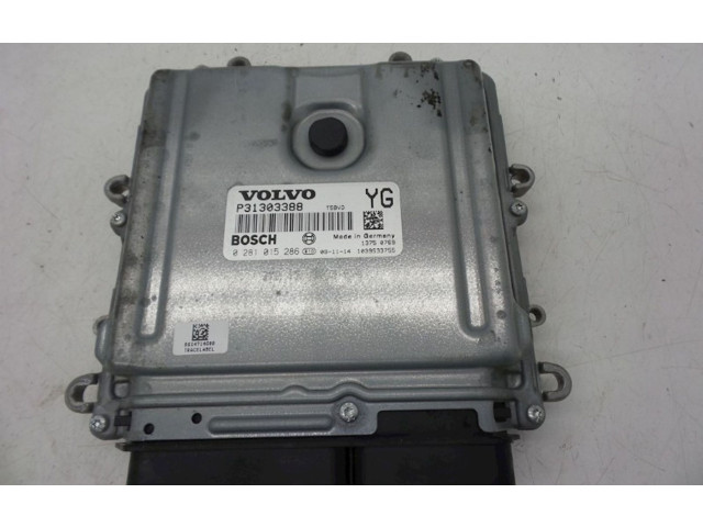 Блок управления впрыском 31303388   Volvo V70