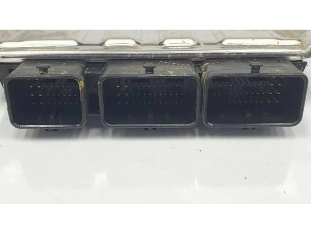 Блок управления двигателя 237106320R, A3C04053601 Dacia Dokker
