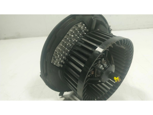 Вентилятор печки 5WB819015A, 5Q1819021H Audi A3 8Y