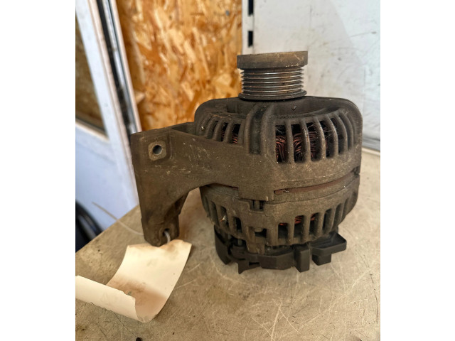 Генератор 30667894, 0124525060 Volvo XC90