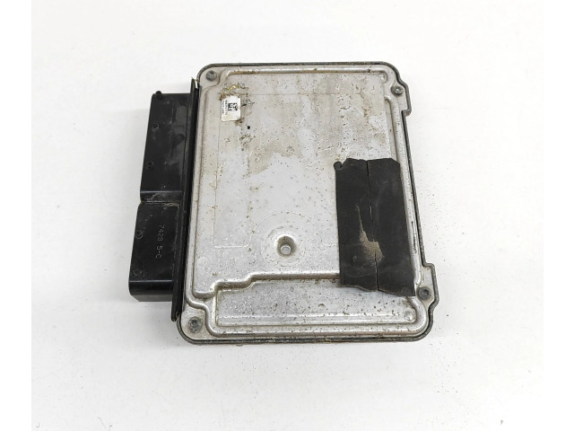 Блок управления двигателя 045906013Q, 045906013E Skoda Fabia Mk2 (5J)