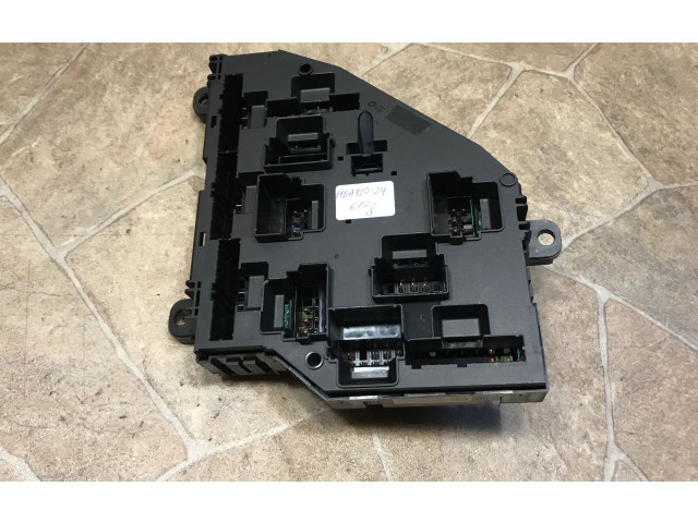 Pojistková skříňka 9252812 BMW 7 F01 F02 F03 F04 2011