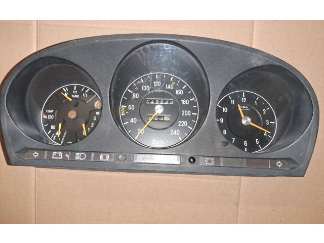 Přístrojová deska Mercedes-Benz S W116 1976 1165420101