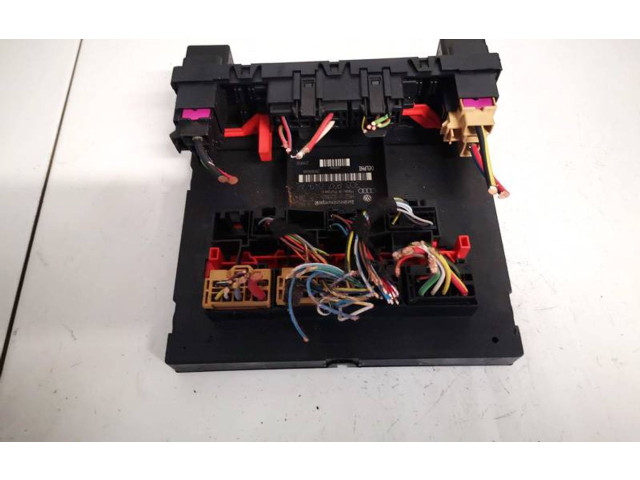 Блок комфорта 3c0937049ae Skoda Octavia Mk2 (1Z)