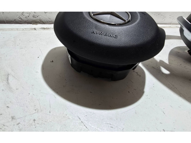 Volant Mercedes-Benz C W205 2015 A0004604003, 308014099162A