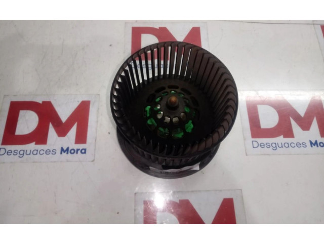 Вентилятор печки       Peugeot 107