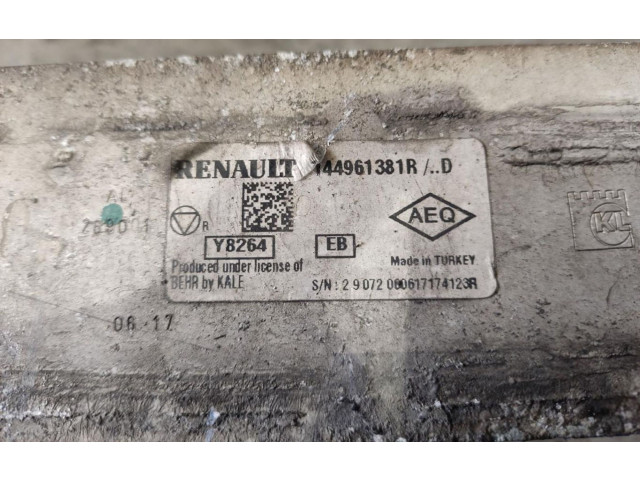 Интеркулер 144961381R Renault Clio III